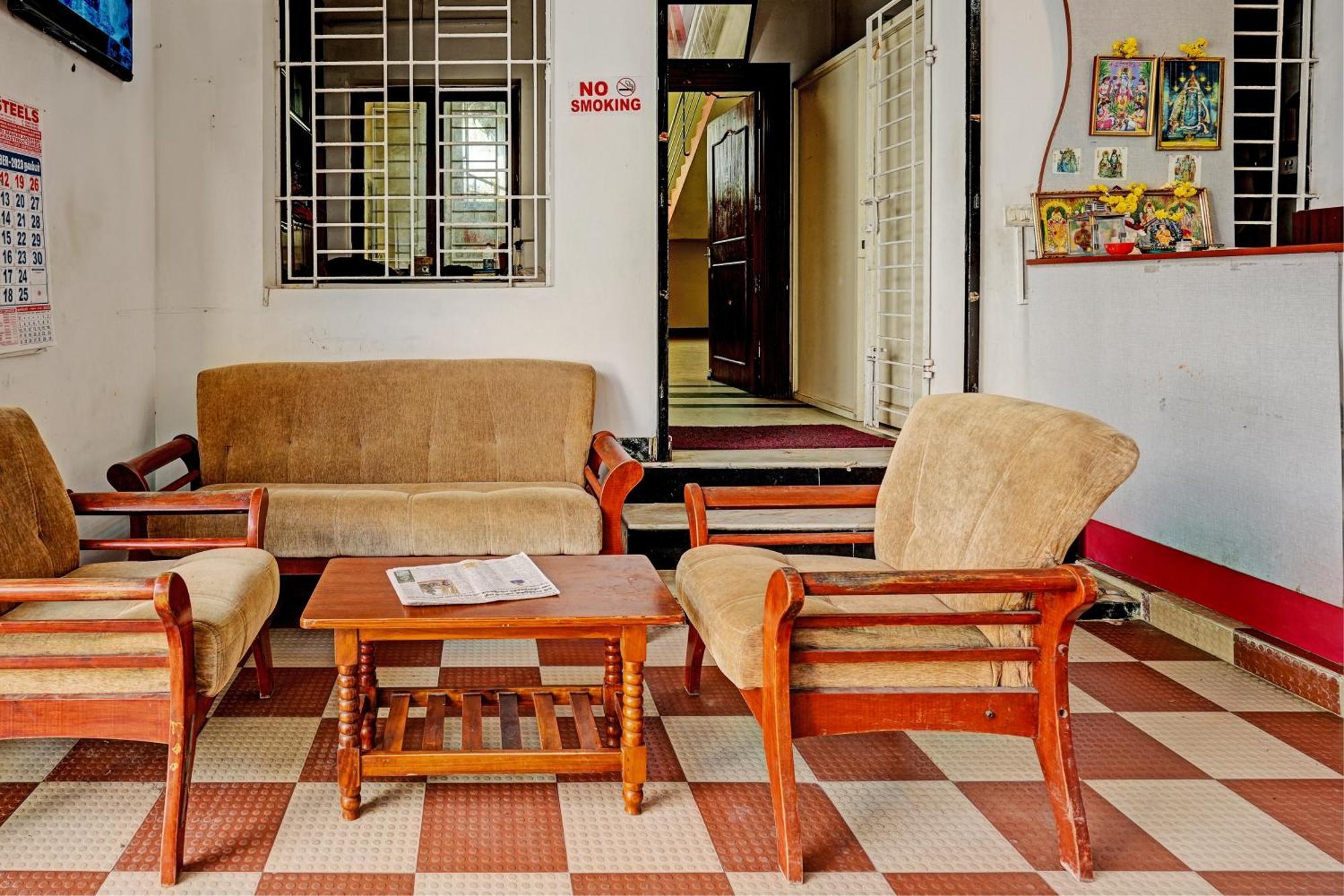 Oyo Flagship Ecr Goa Beach Hotel Chennai